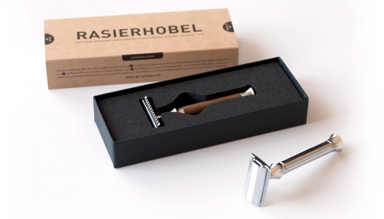 rasierhobel_260106-1805_1995x1140px_150ppi_4